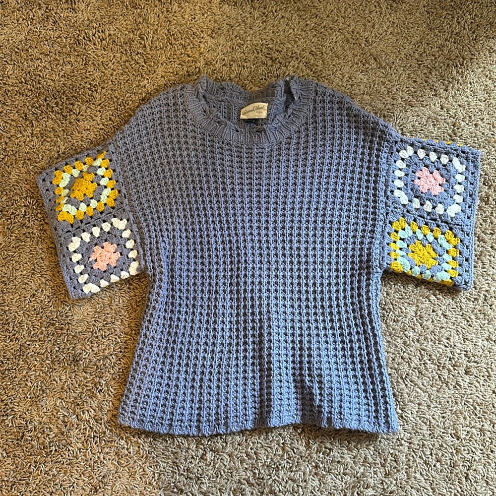 Universal Thread Crochet Top Small
